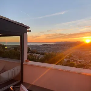 appartement-dexception-vue-panoramique.fr-provencehotel.com/
